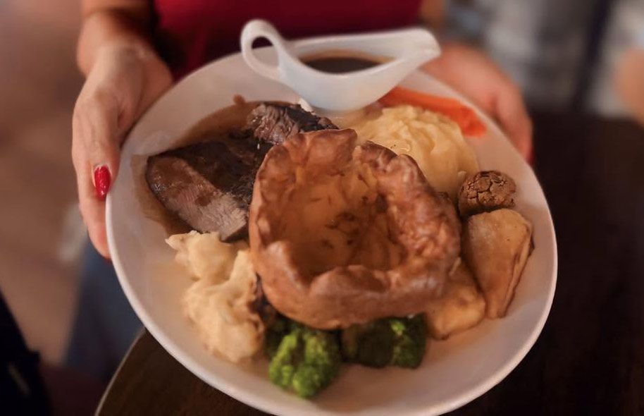 Sunday Roast at The Shakespeare